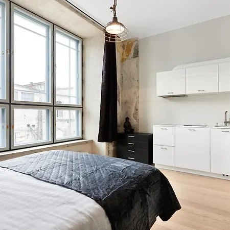 Hilltop - Noblessner District Apartman