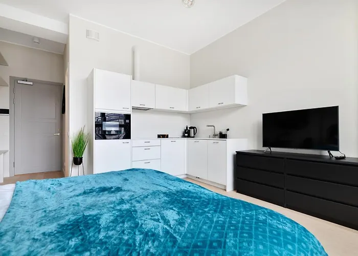 Hilltop - Noblessner District