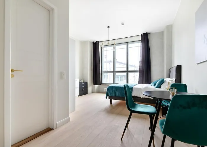 Hilltop - Noblessner District