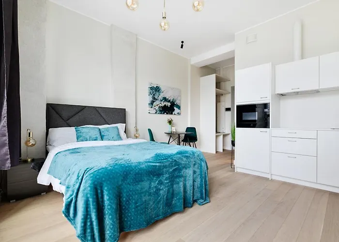 Hilltop - Noblessner District